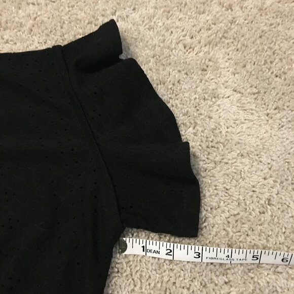 Gothic Black Eyelet Flutter Sleeve Twist Waist Tee - Picture 15 of 15